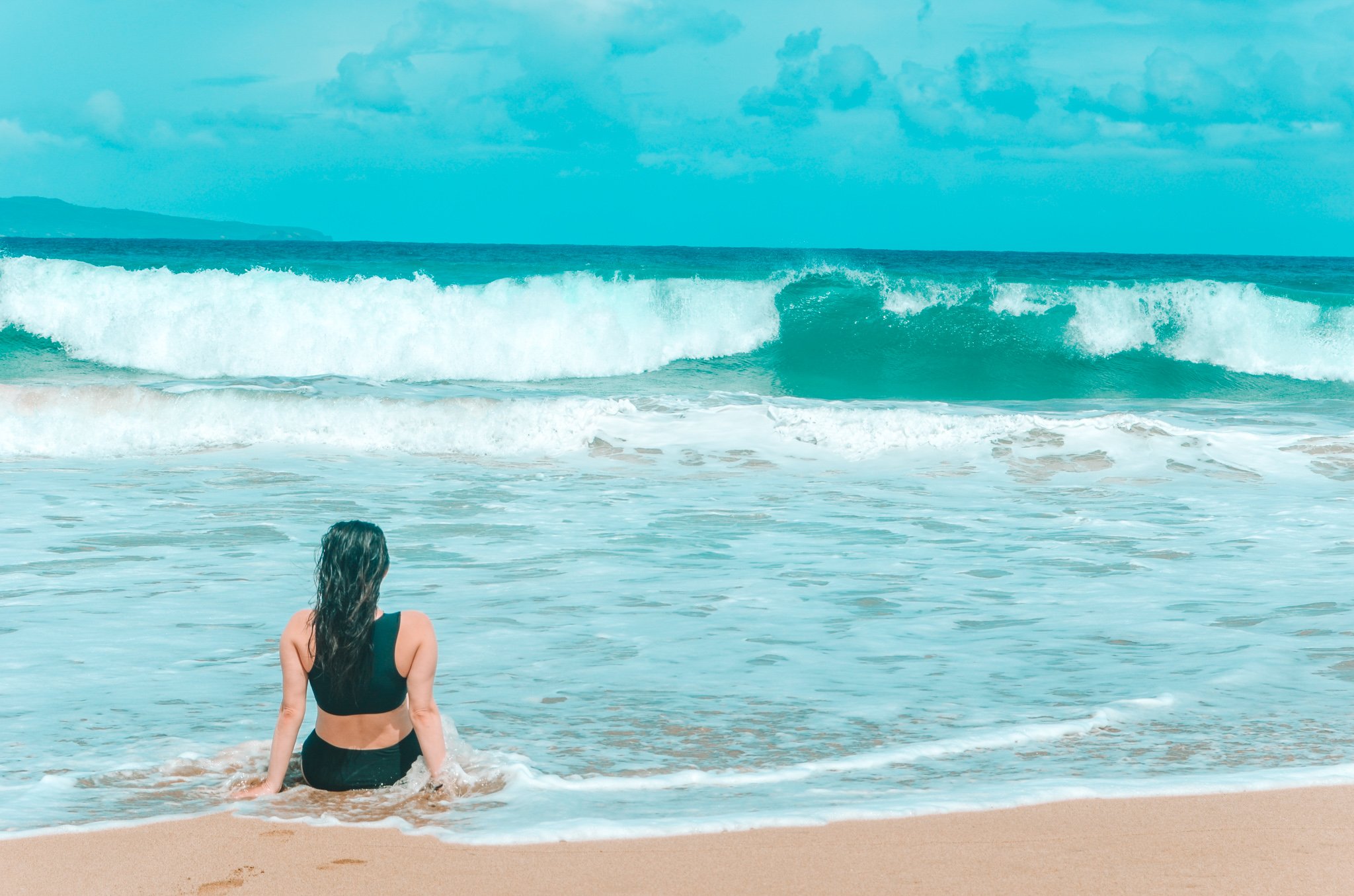 Read more about the article 18 Best Beaches in April: Warm Spots for a Perfect Spring Escape in 2025