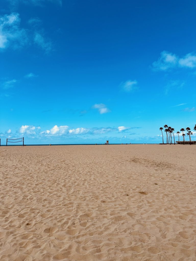 a trip to newport beach with kids has to include the beach!